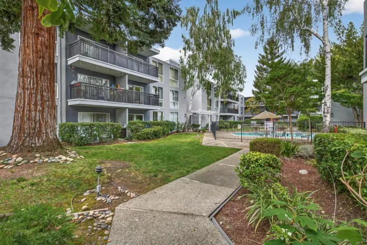 183 Del Medio Avenue 310, Mountain View, California 94040