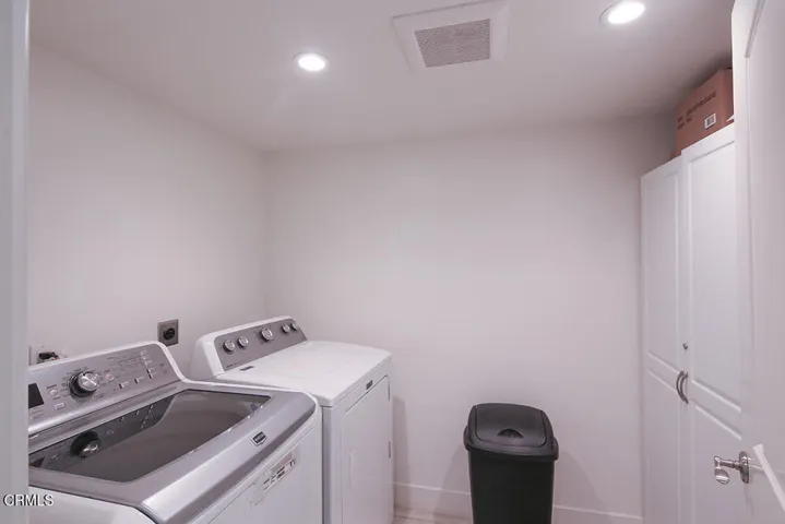 10 (2)