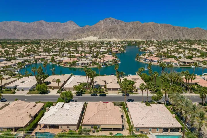 6-web-or-mls-JMFlorence0421_006