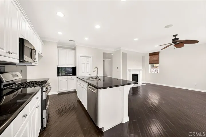 29415 High Ridge, Lake Elsinore, California 92530