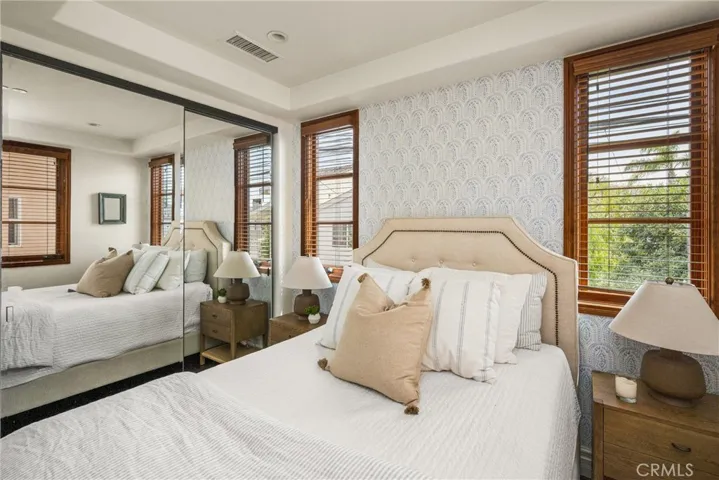 604 1/2 Marigold Avenue, Corona Del Mar, California 92625
