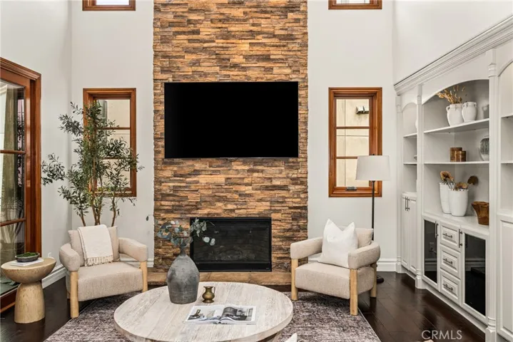 604 1/2 Marigold Avenue, Corona Del Mar, California 92625