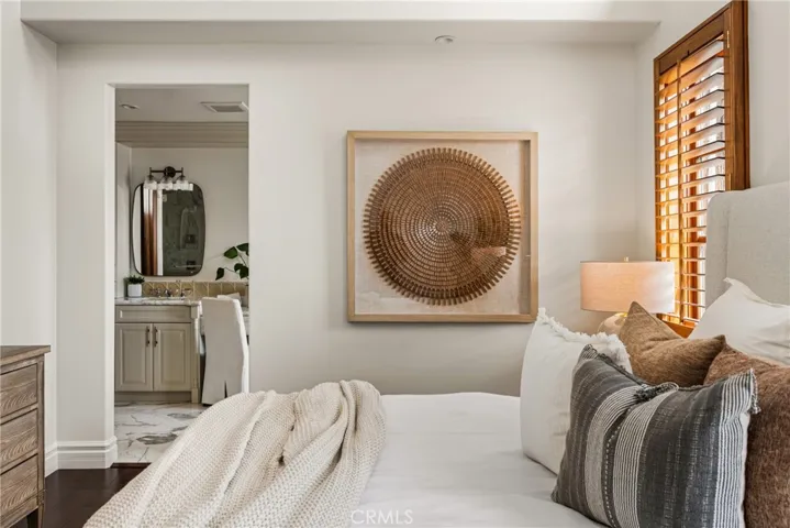 604 1/2 Marigold Avenue, Corona Del Mar, California 92625