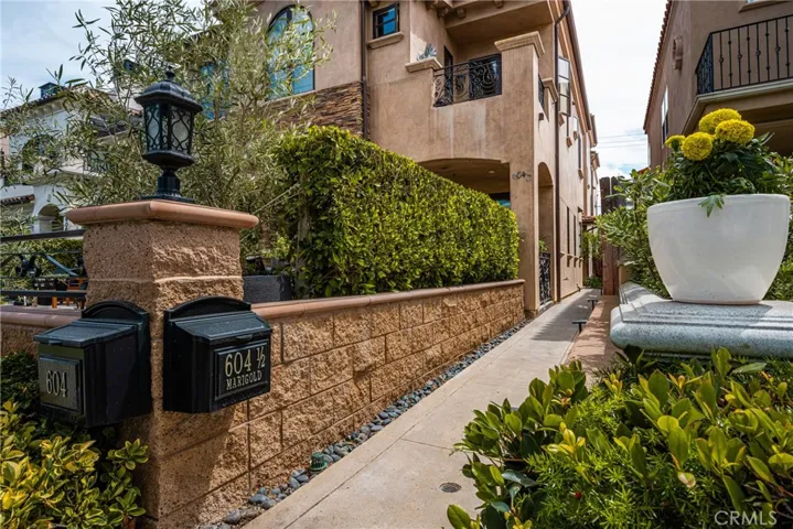 604 1/2 Marigold Avenue, Corona Del Mar, California 92625