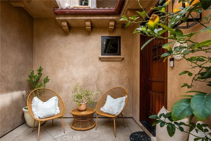 604 1/2 Marigold Avenue, Corona Del Mar, California 92625
