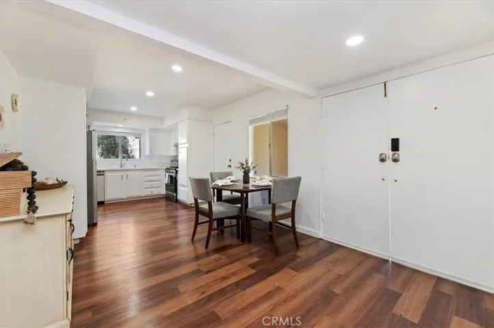 Dining Nook (second dining area)