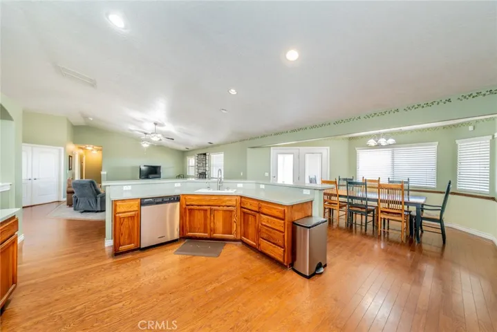10636 Larch, Oak Hills, California 92344