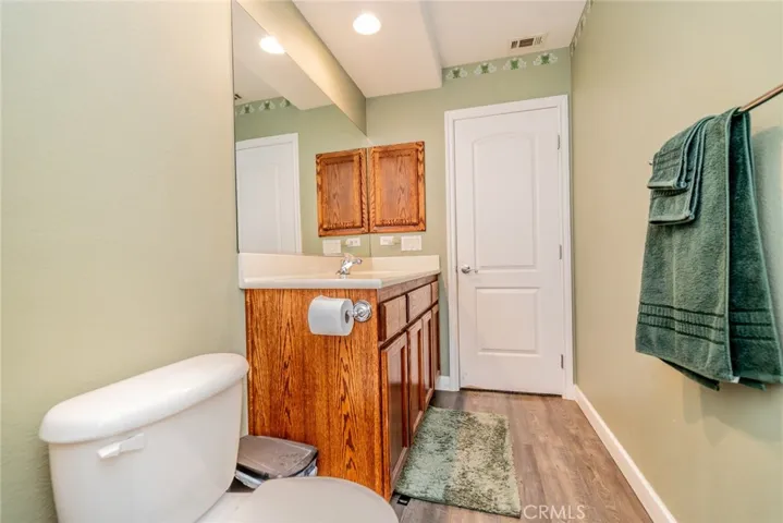 10636 Larch, Oak Hills, California 92344