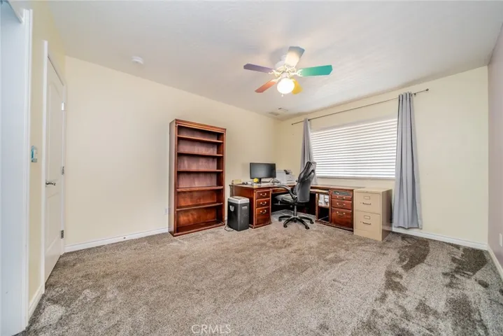 10636 Larch, Oak Hills, California 92344