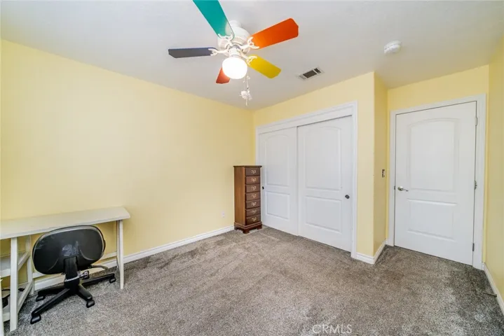 10636 Larch, Oak Hills, California 92344