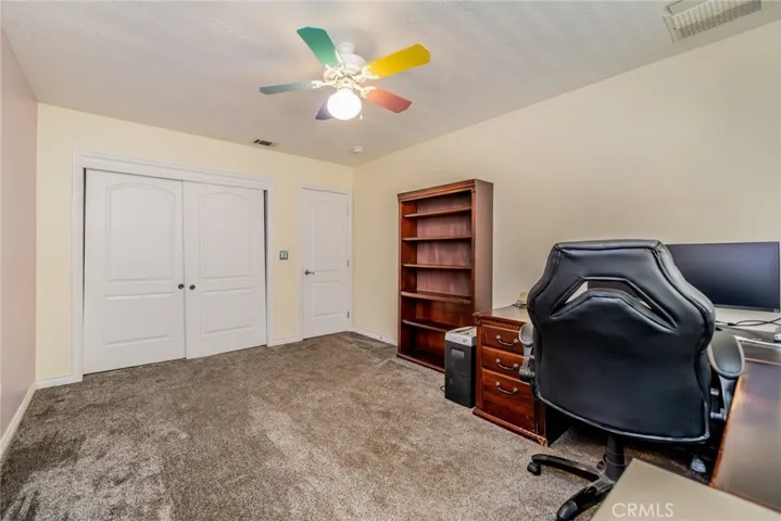 10636 Larch, Oak Hills, California 92344