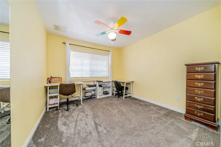 10636 Larch, Oak Hills, California 92344
