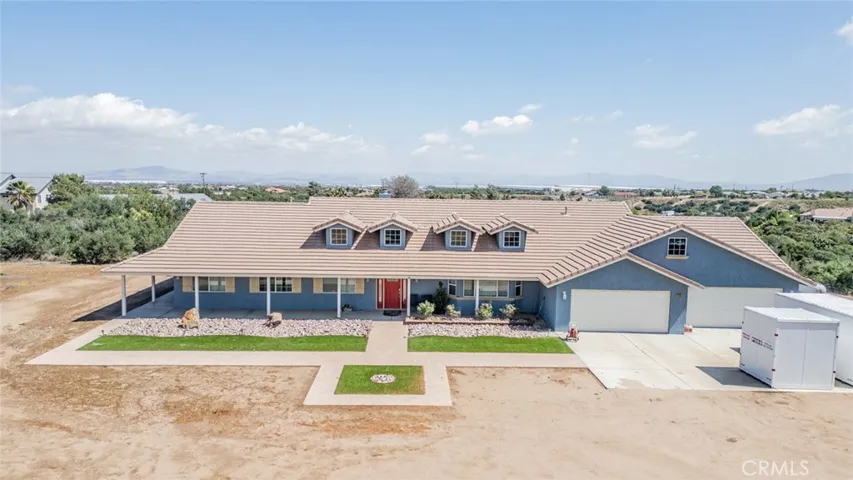 10636 Larch, Oak Hills, California 92344