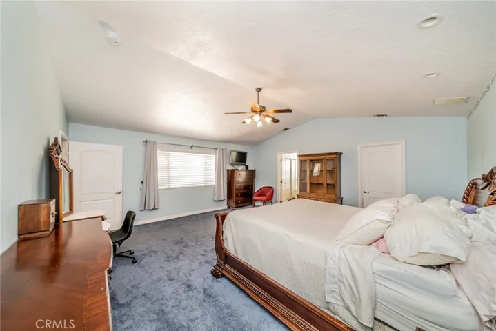 10636 Larch, Oak Hills, California 92344
