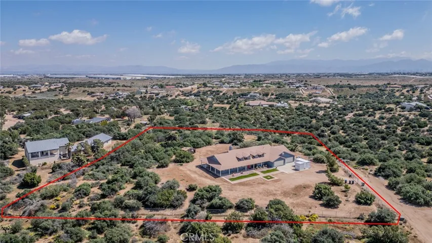 10636 Larch, Oak Hills, California 92344