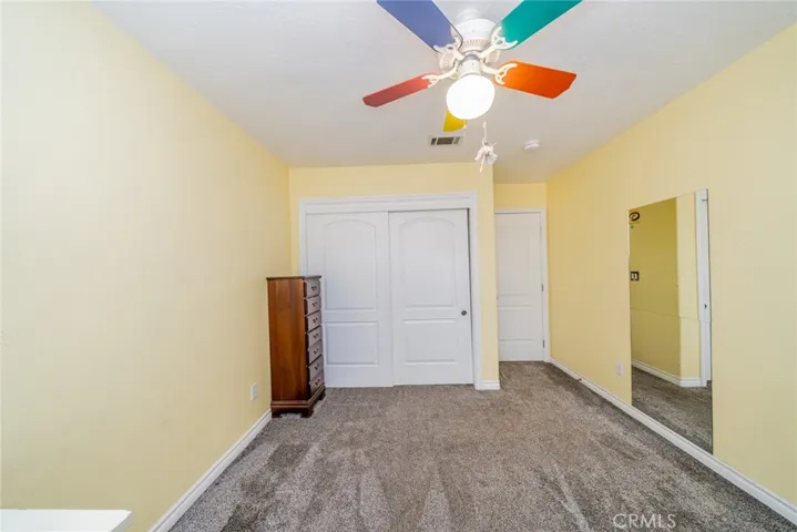 10636 Larch, Oak Hills, California 92344