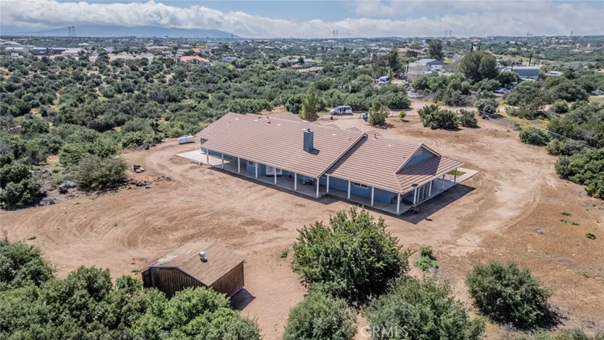 10636 Larch, Oak Hills, California 92344