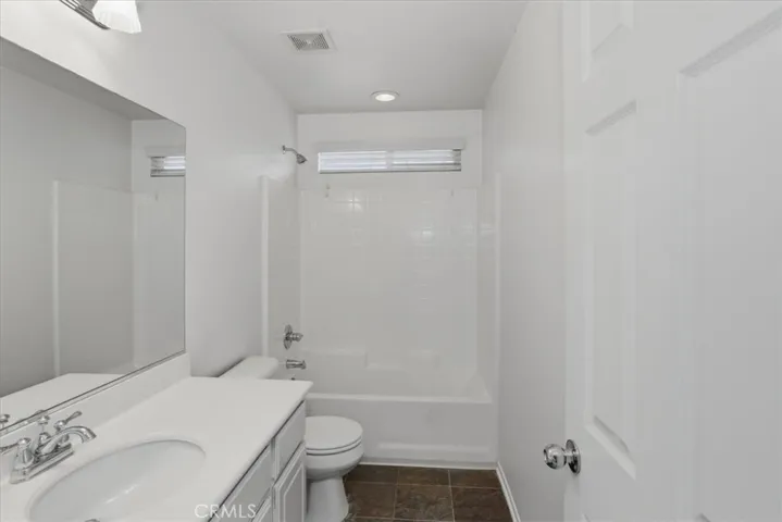 Guest Bathroom - Upstairs