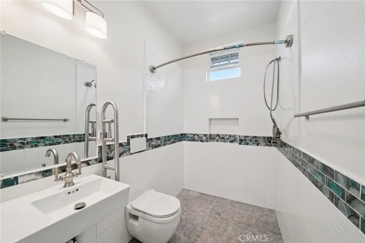 Accessible bath with walk-in shower