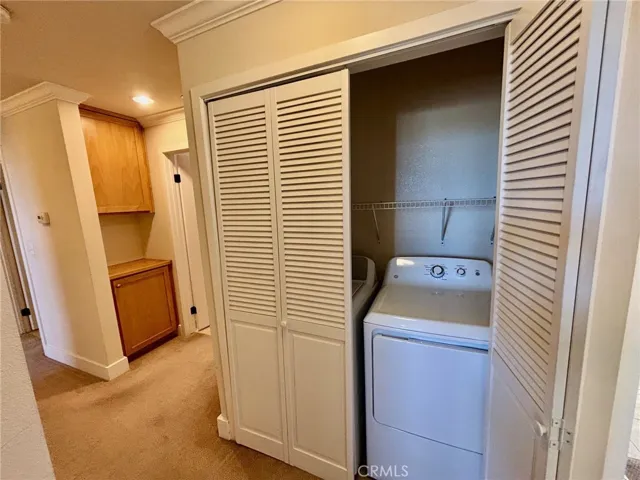 Convenient laundry in the unit
