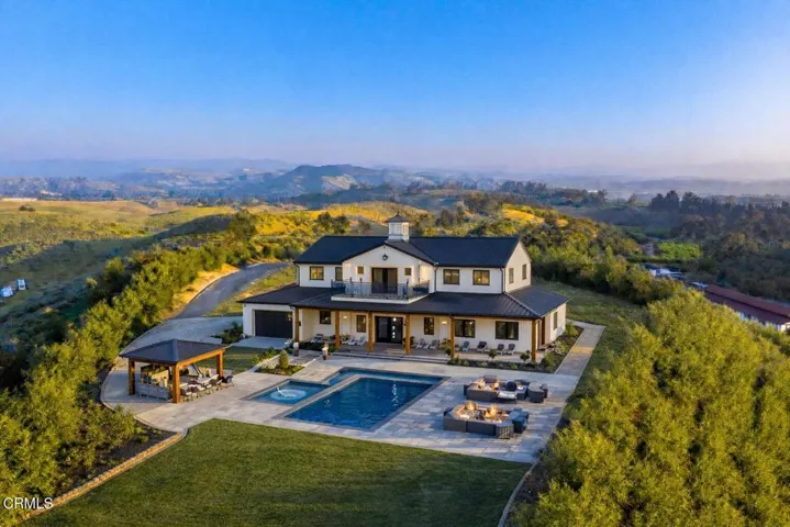 14855 Middle Ranch Rd Moorpark-143VS