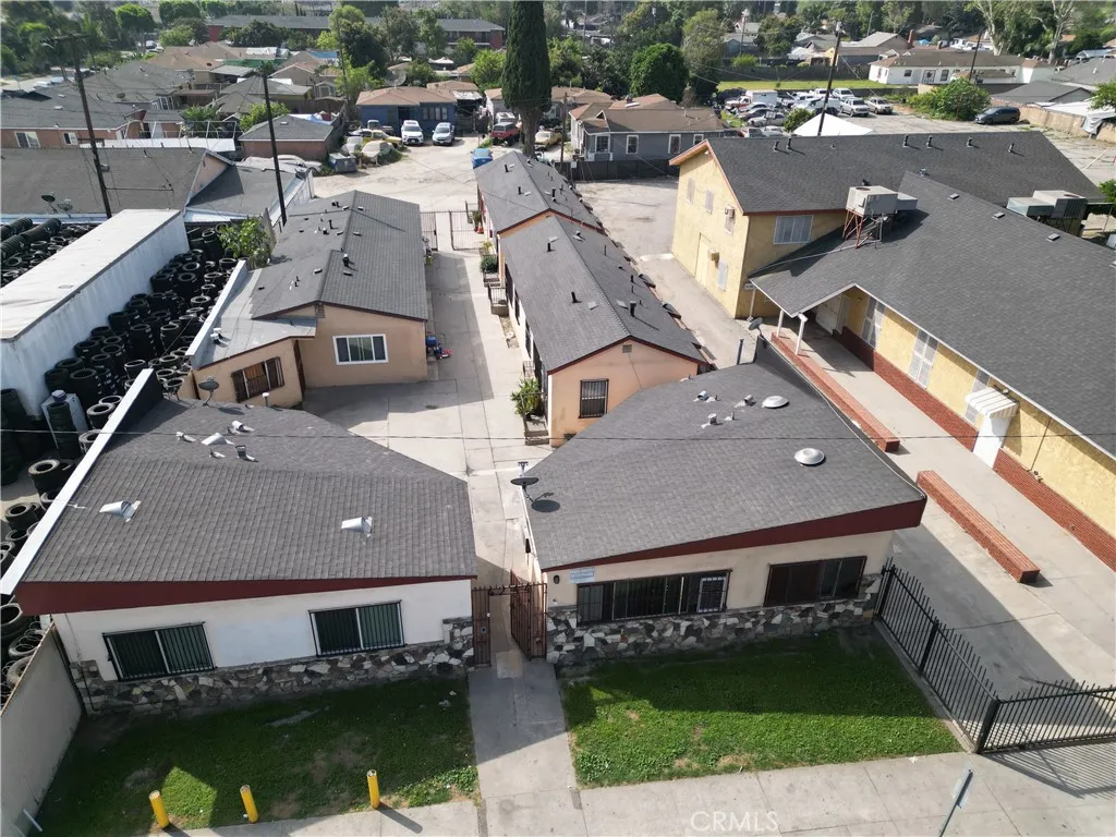4244 E Compton, Compton, California 90221 — photo 5