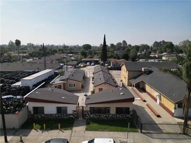 4244 E Compton, Compton, California 90221