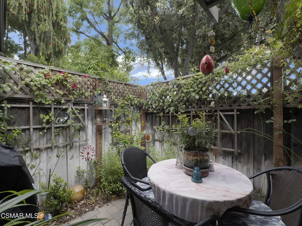24829 Apple St #E, Santa Clarita -HsHPro