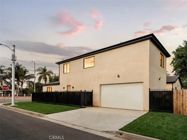 17852 Saticoy Street, Reseda, California 91335