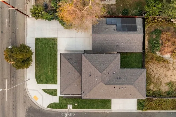 17852 Saticoy Street, Reseda, California 91335