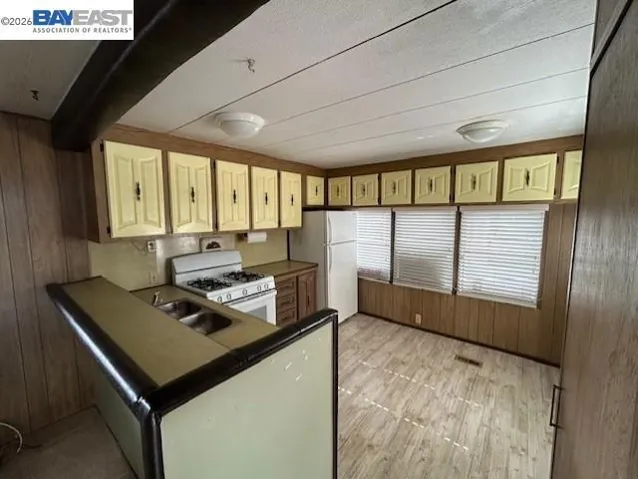 1382 Via Deste, Livermore, California 94551