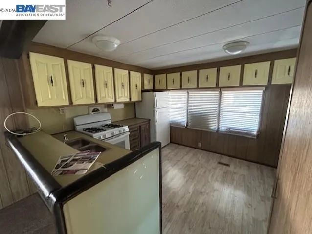1382 Via Deste, Livermore, California 94551