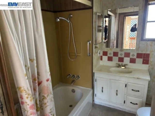 1382 Via Deste, Livermore, California 94551