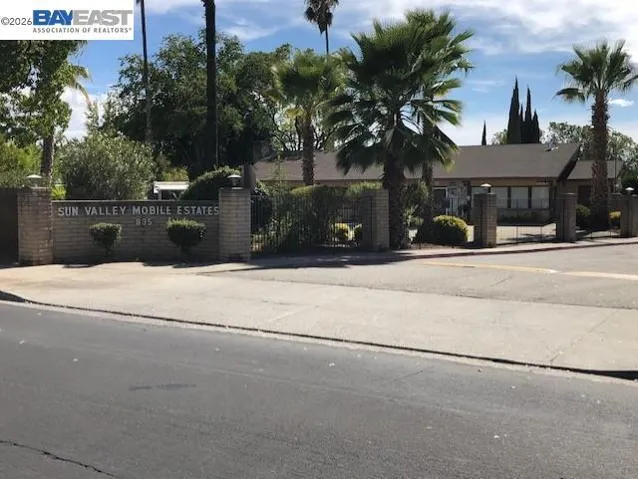1382 Via Deste, Livermore, California 94551