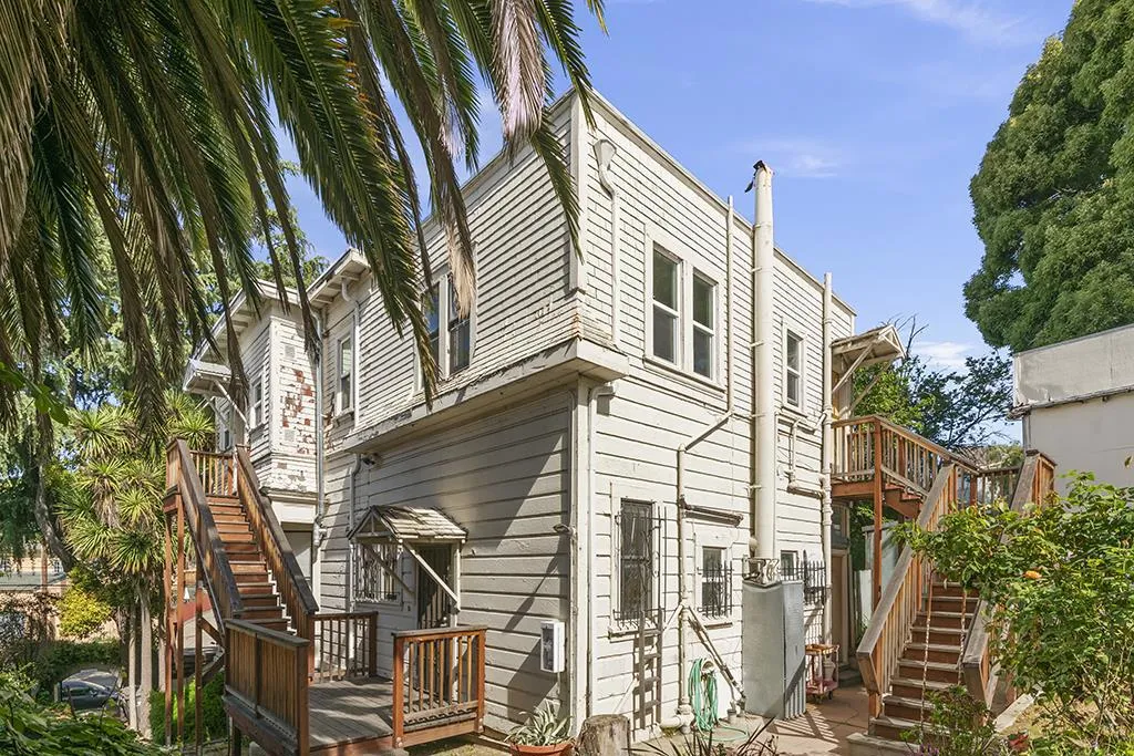 320324 Athol Avenue, Oakland, California 94606 — photo 5