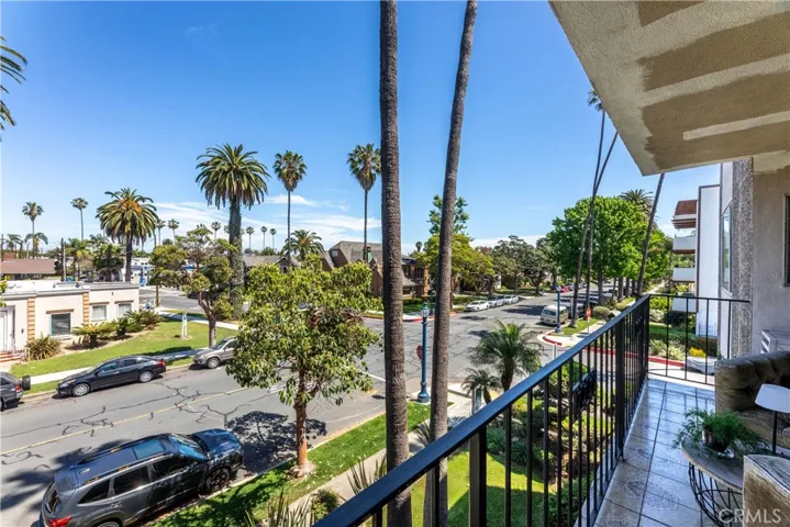 2772 E 2nd Street 2g, Long Beach, California 90803