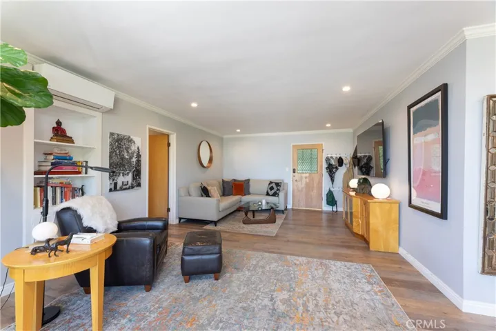 2772 E 2nd Street 2g, Long Beach, California 90803