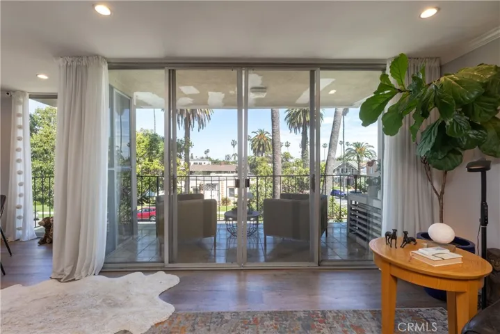 2772 E 2nd Street 2g, Long Beach, California 90803