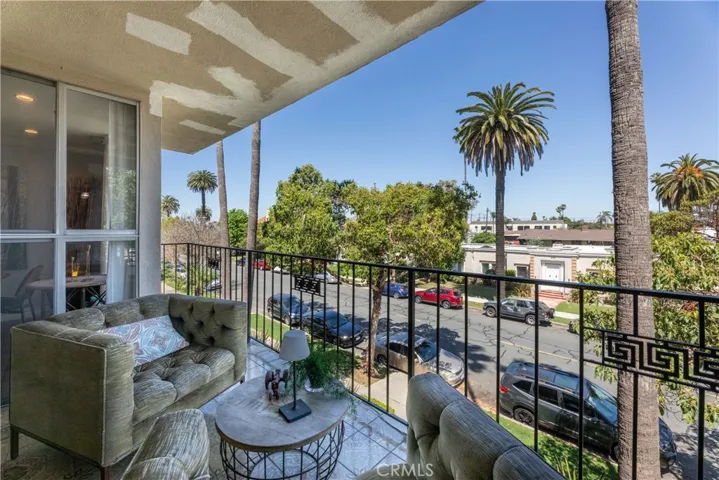 2772 E 2nd Street 2g, Long Beach, California 90803