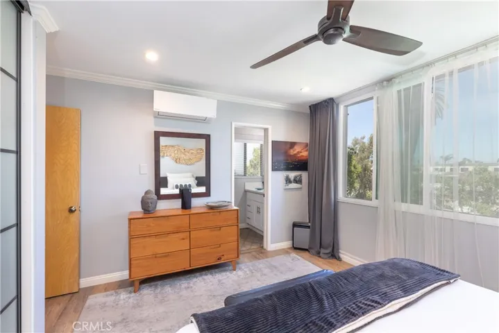 2772 E 2nd Street 2g, Long Beach, California 90803