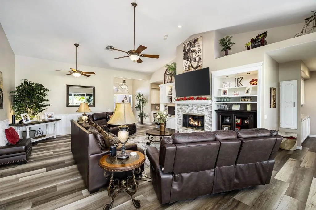 27-web-or-mls-CC_Meadow_OPMG_0426_027