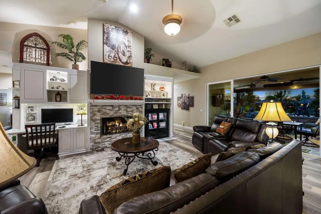 72-web-or-mls-CC_Meadow_OPMG_0426_072