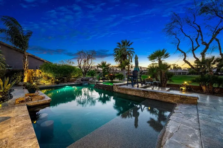 76-web-or-mls-CC_Meadow_OPMG_0426_076