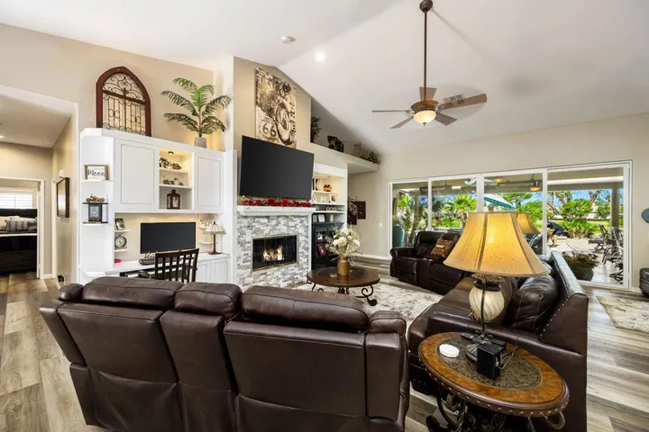 25-web-or-mls-CC_Meadow_OPMG_0426_025