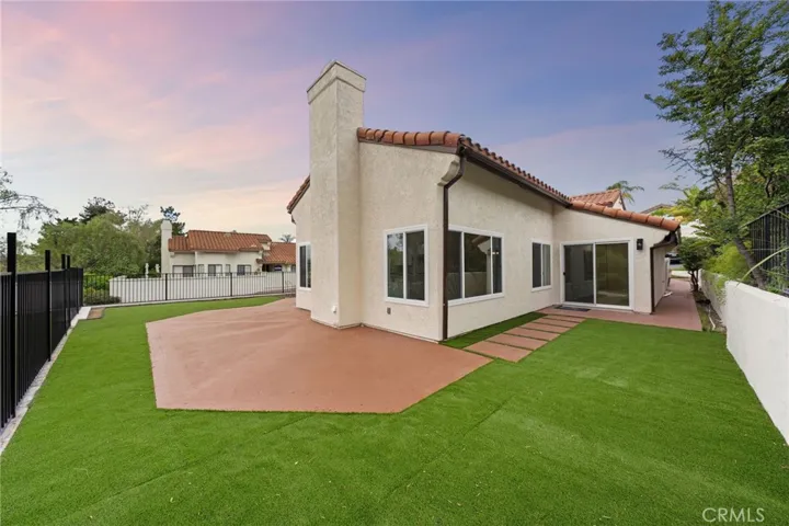 1723 Larkhaven Glen, Escondido, California 92026