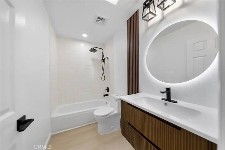 1723 Larkhaven Glen, Escondido, California 92026