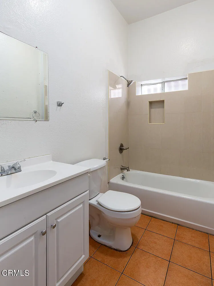 5321 Denker Ave 011-mls
