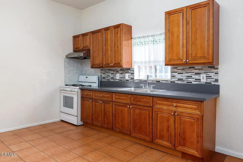 5321 Denker Ave 007-mls