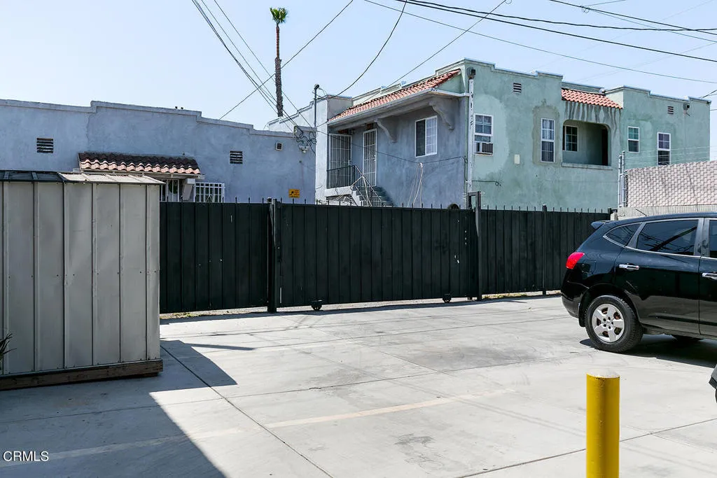 5321 Denker Ave 018-mls