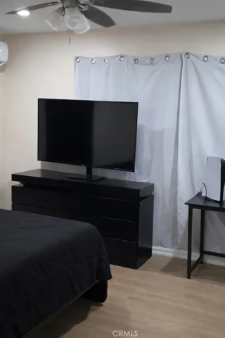 819 E 85th Street, Los Angeles, California 90001